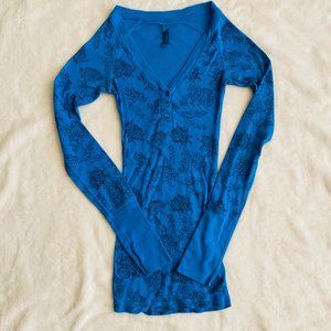 Aritzia Talula Henley Ribbed Top